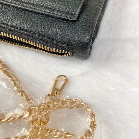 NWT Francesca’s Collection Black Slim Crossbody Bag or Clutch with Gold Chain - Picture 8 of 14